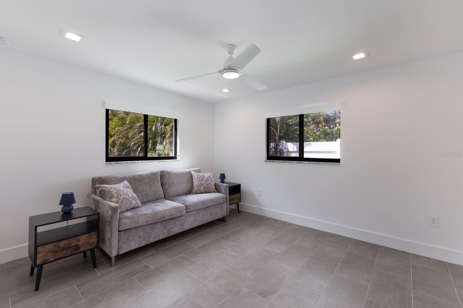 Image 32 of 52 For 426 Shore Drive