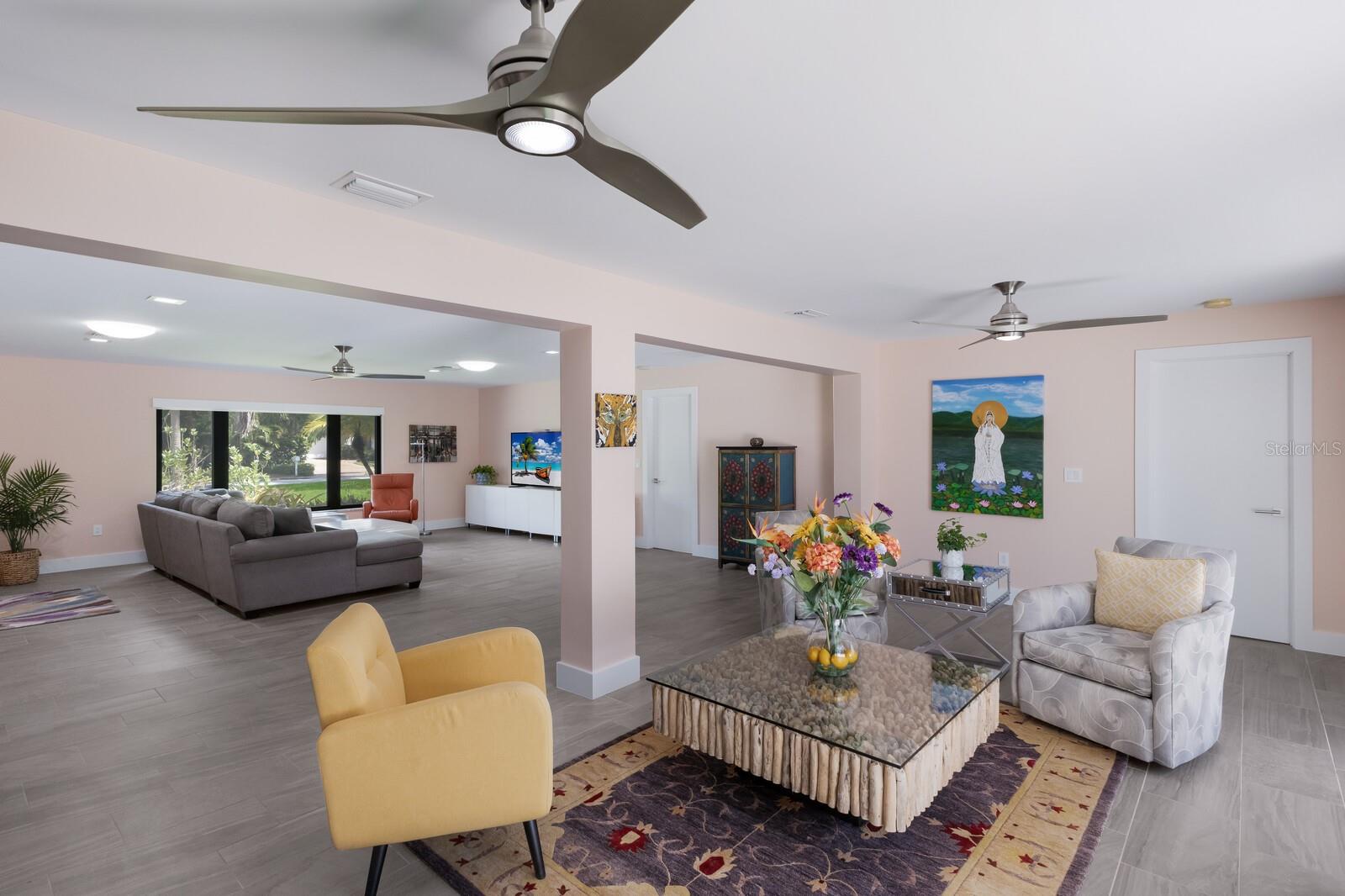 Image 9 of 52 For 426 Shore Drive