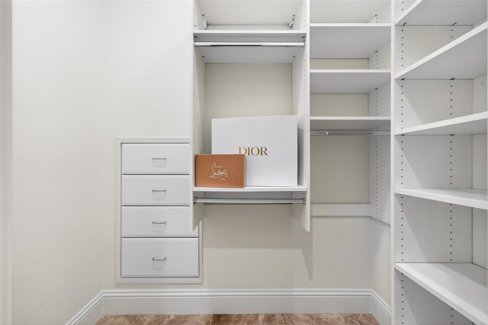 Image 32 of 86 For 1349 Harbor Drive