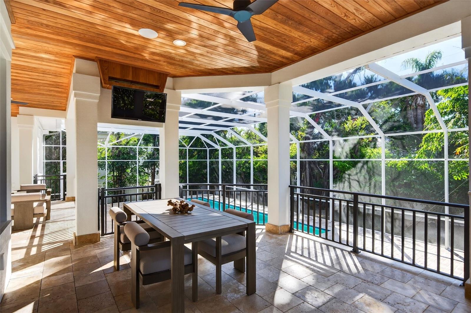 Image 71 of 86 For 1349 Harbor Drive