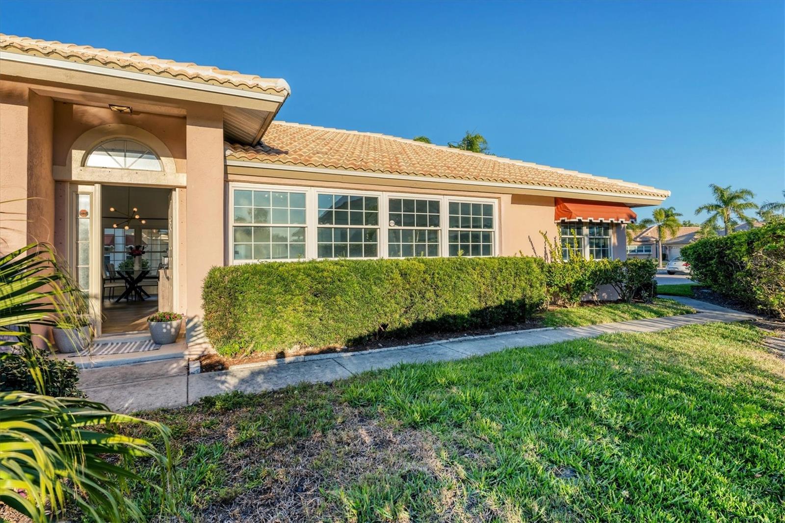 Image 27 of 34 For 4414 Turnberry Court