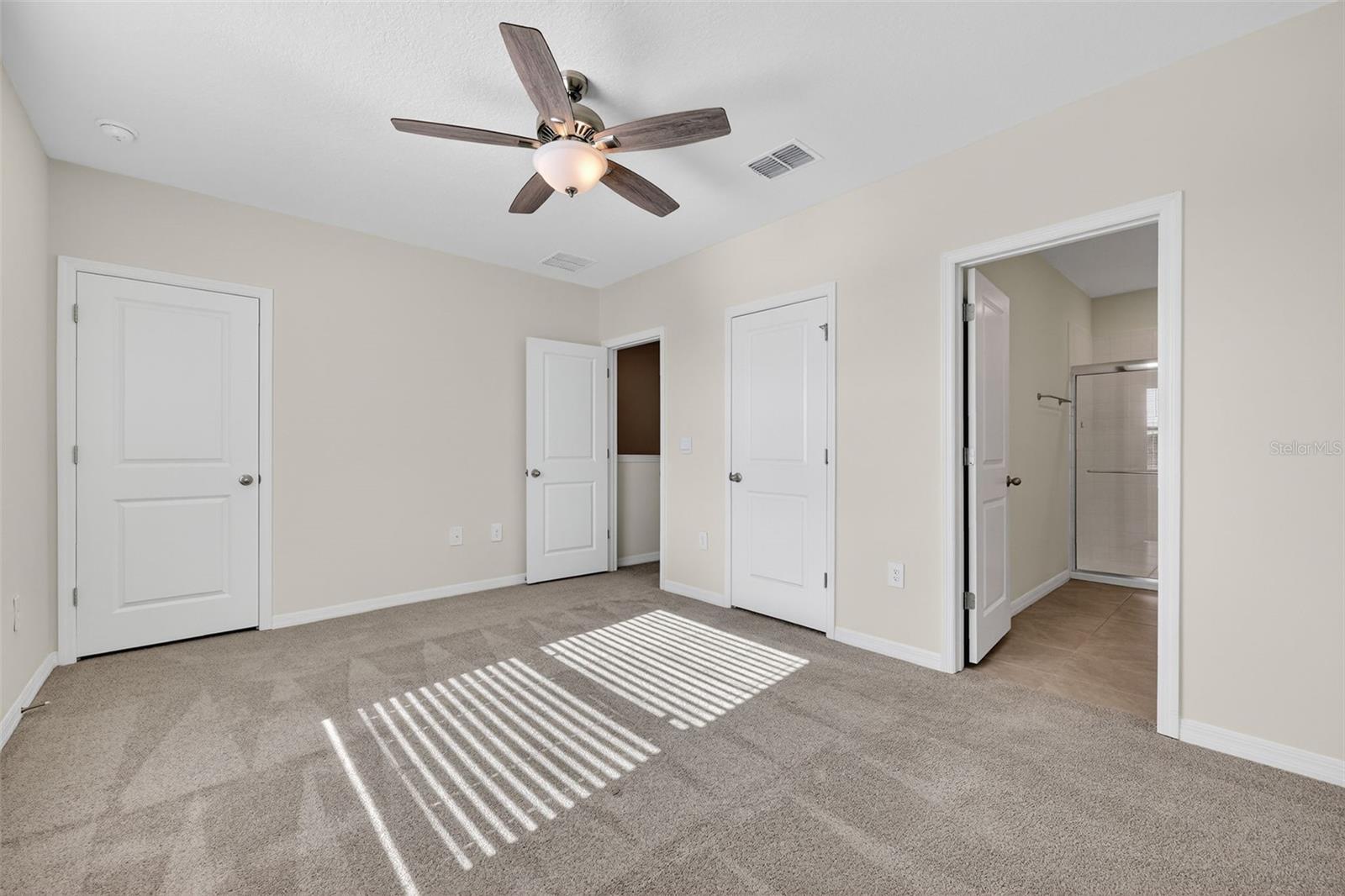 Image 13 of 54 For 17721 Crescent Moon Loop