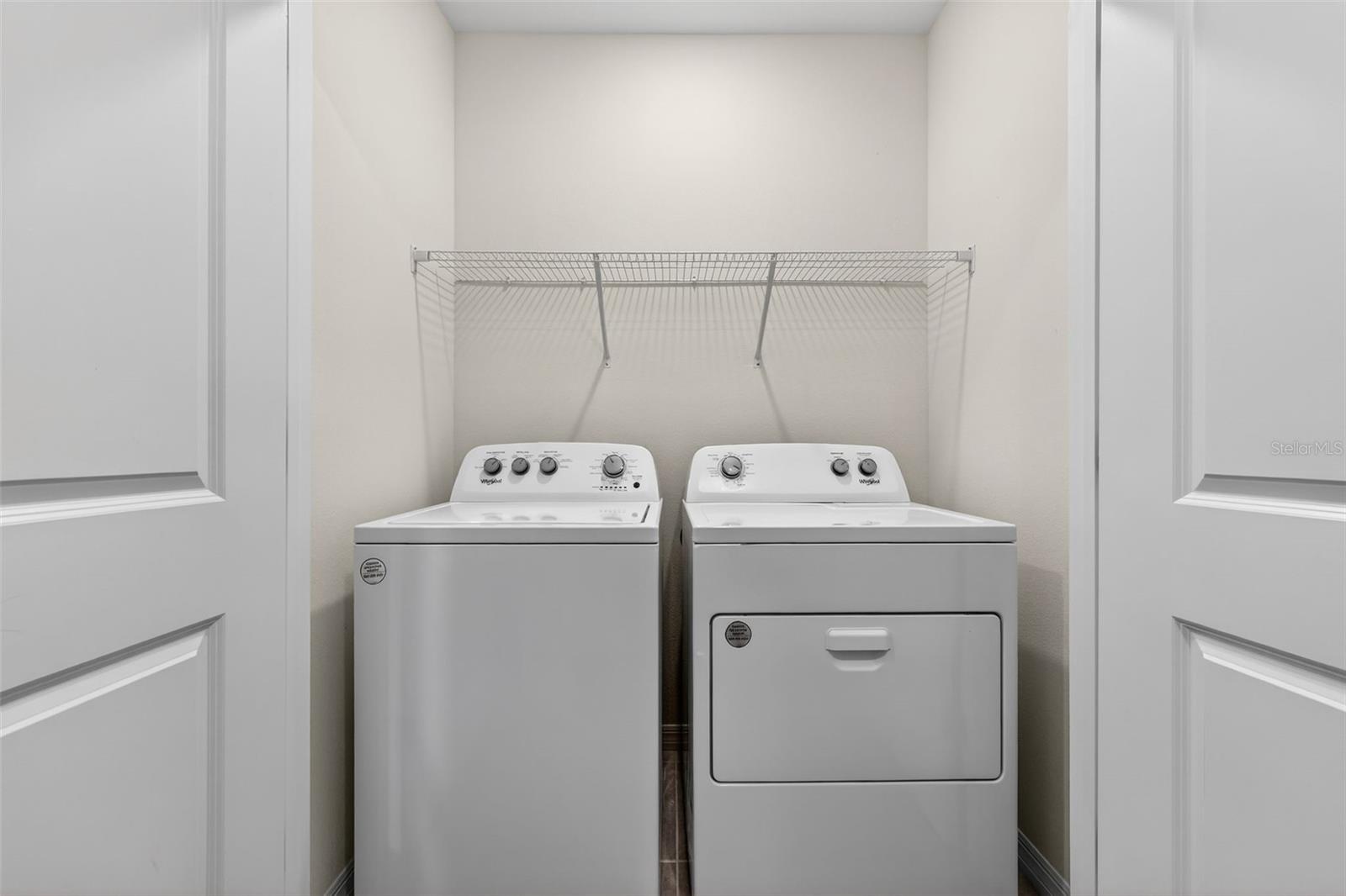 Image 23 of 54 For 17721 Crescent Moon Loop