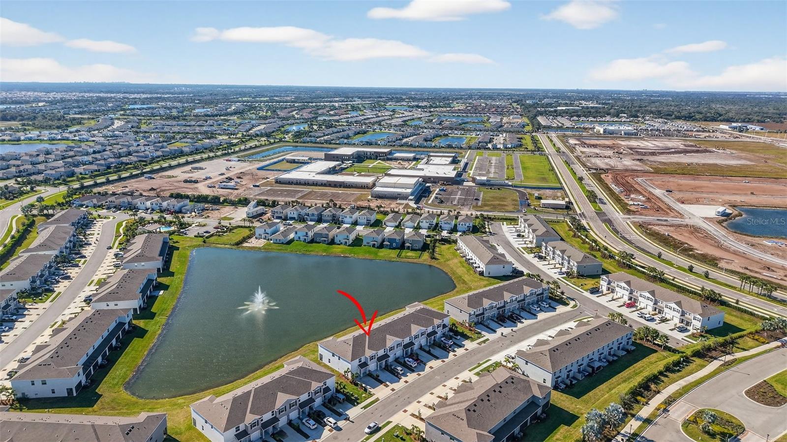 Image 41 of 54 For 17721 Crescent Moon Loop