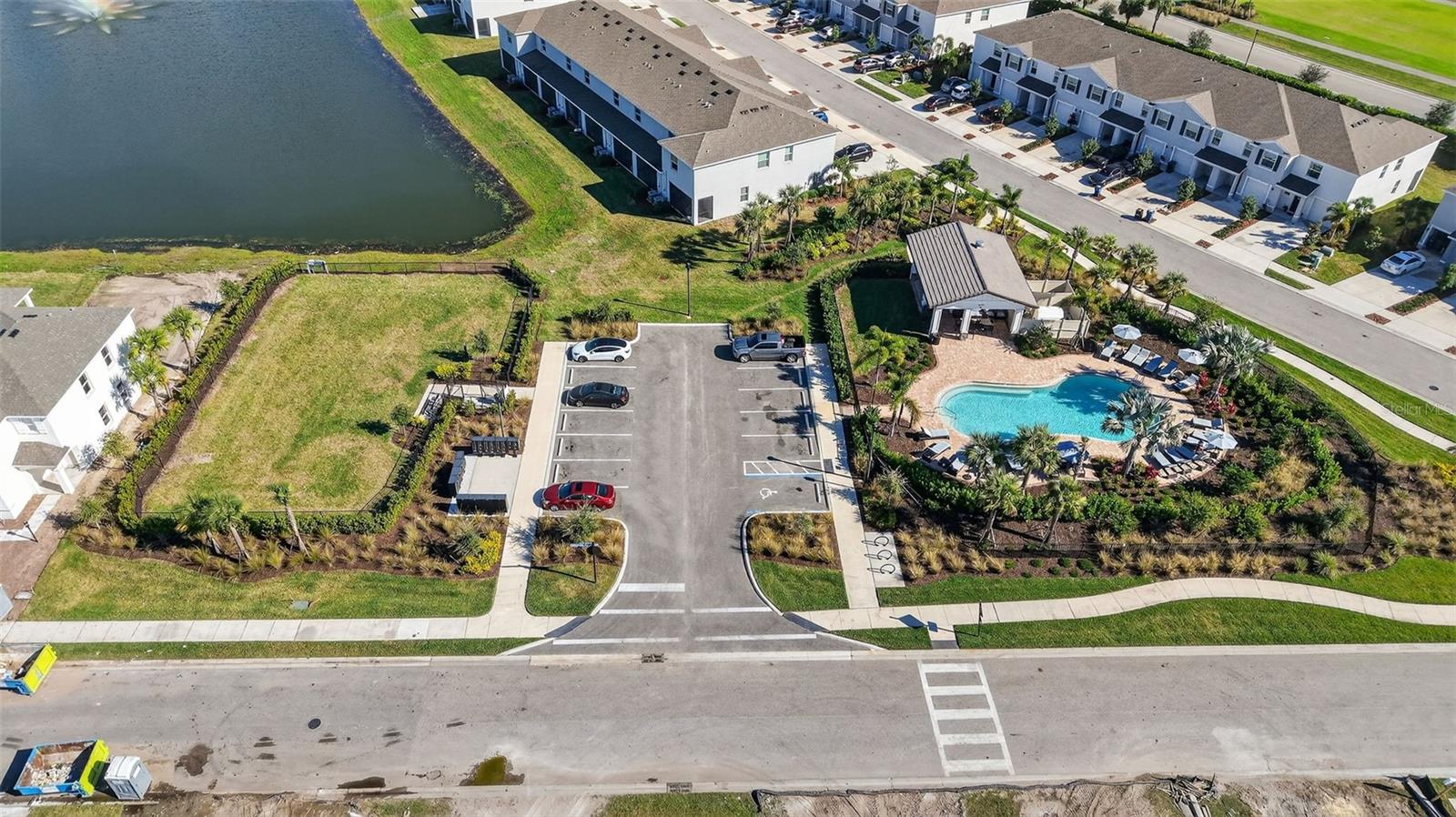 Image 45 of 54 For 17721 Crescent Moon Loop