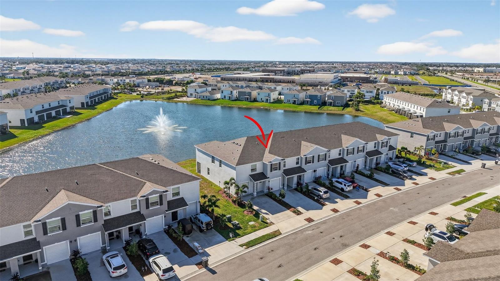 Image 47 of 54 For 17721 Crescent Moon Loop