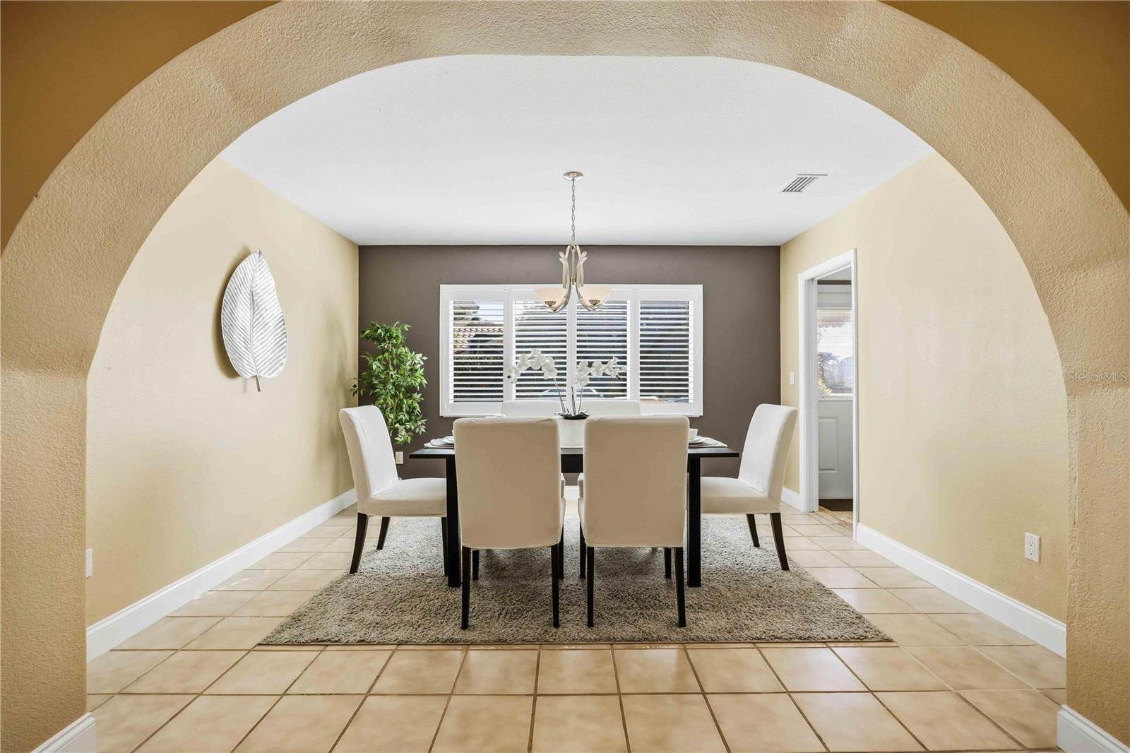 Image 10 of 47 For 5085 Kingsley Road