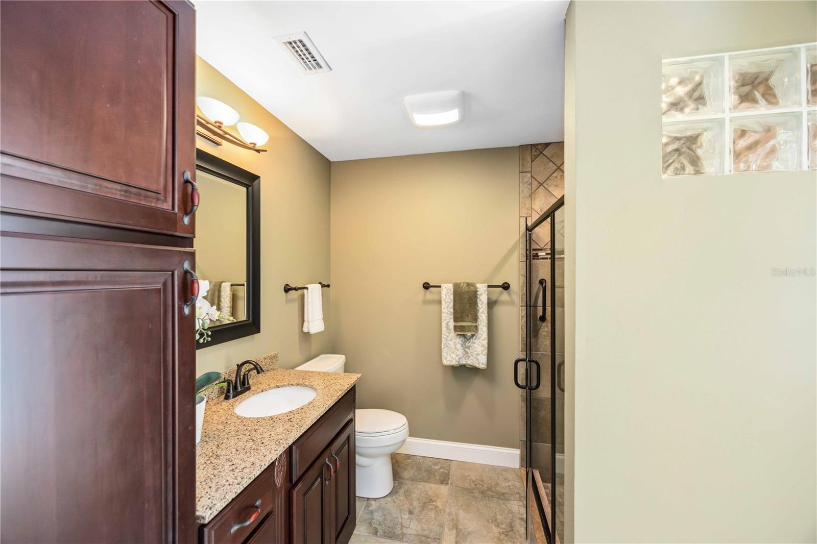 Image 30 of 47 For 5085 Kingsley Road