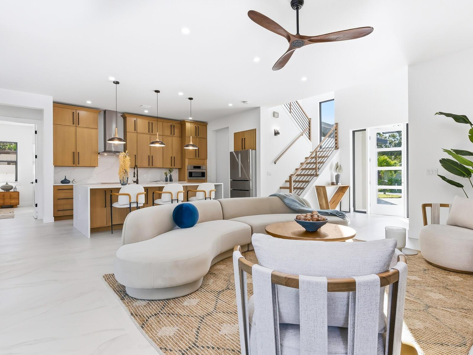 Image 11 of 45 For 2303 Loma Linda Street