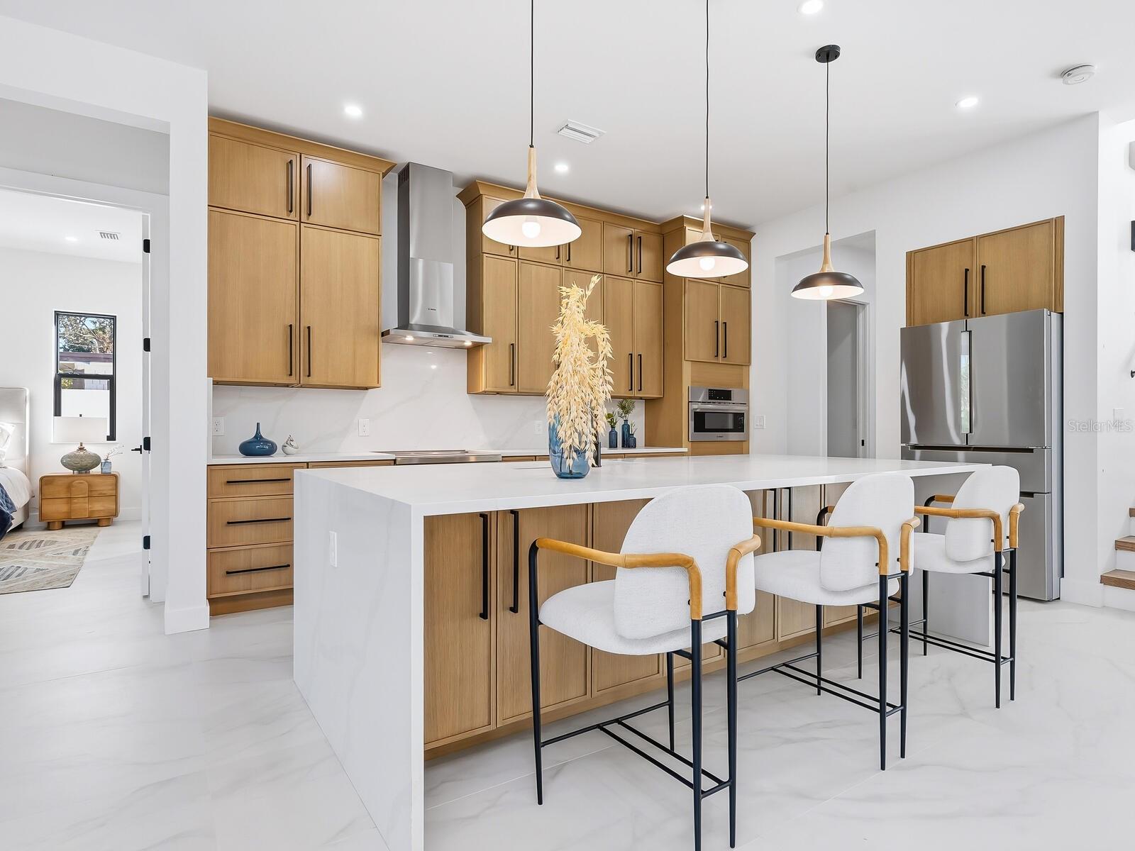 Image 17 of 45 For 2303 Loma Linda Street