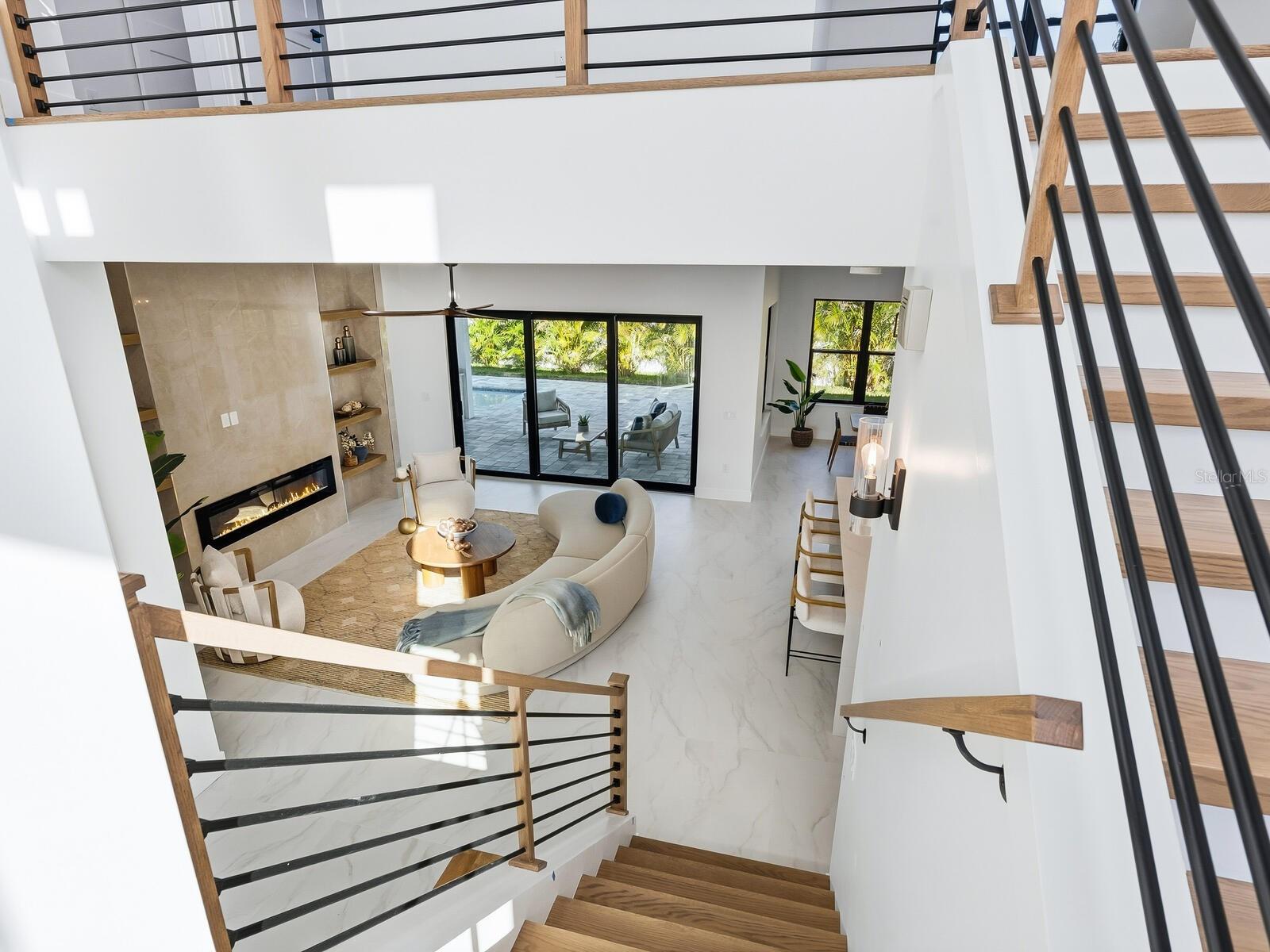 Image 38 of 45 For 2303 Loma Linda Street