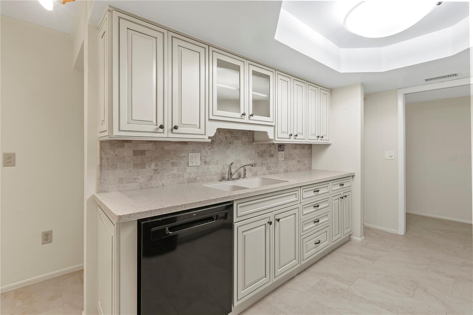 Image 11 of 54 For 6520 10th Avenue W 5714