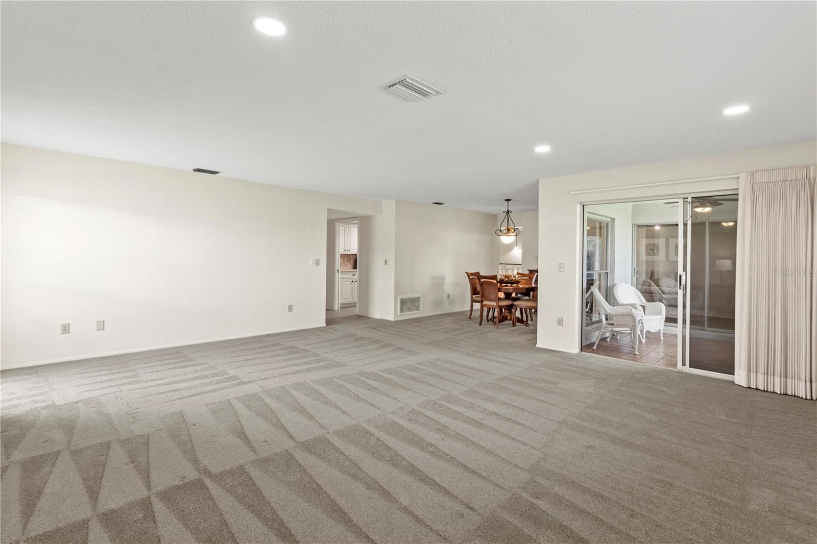 Image 22 of 54 For 6520 10th Avenue W 5714