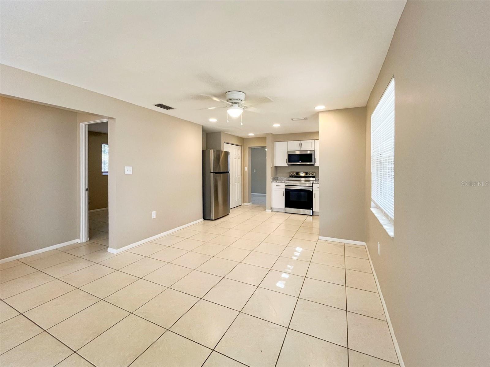 Image 4 of 14 For 5001 Bell Meade Drive