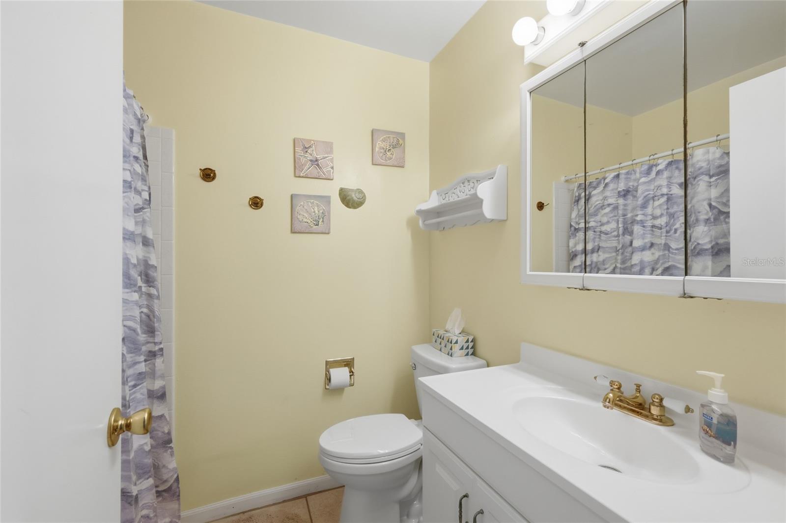 Image 17 of 34 For 3905 Joyce Drive