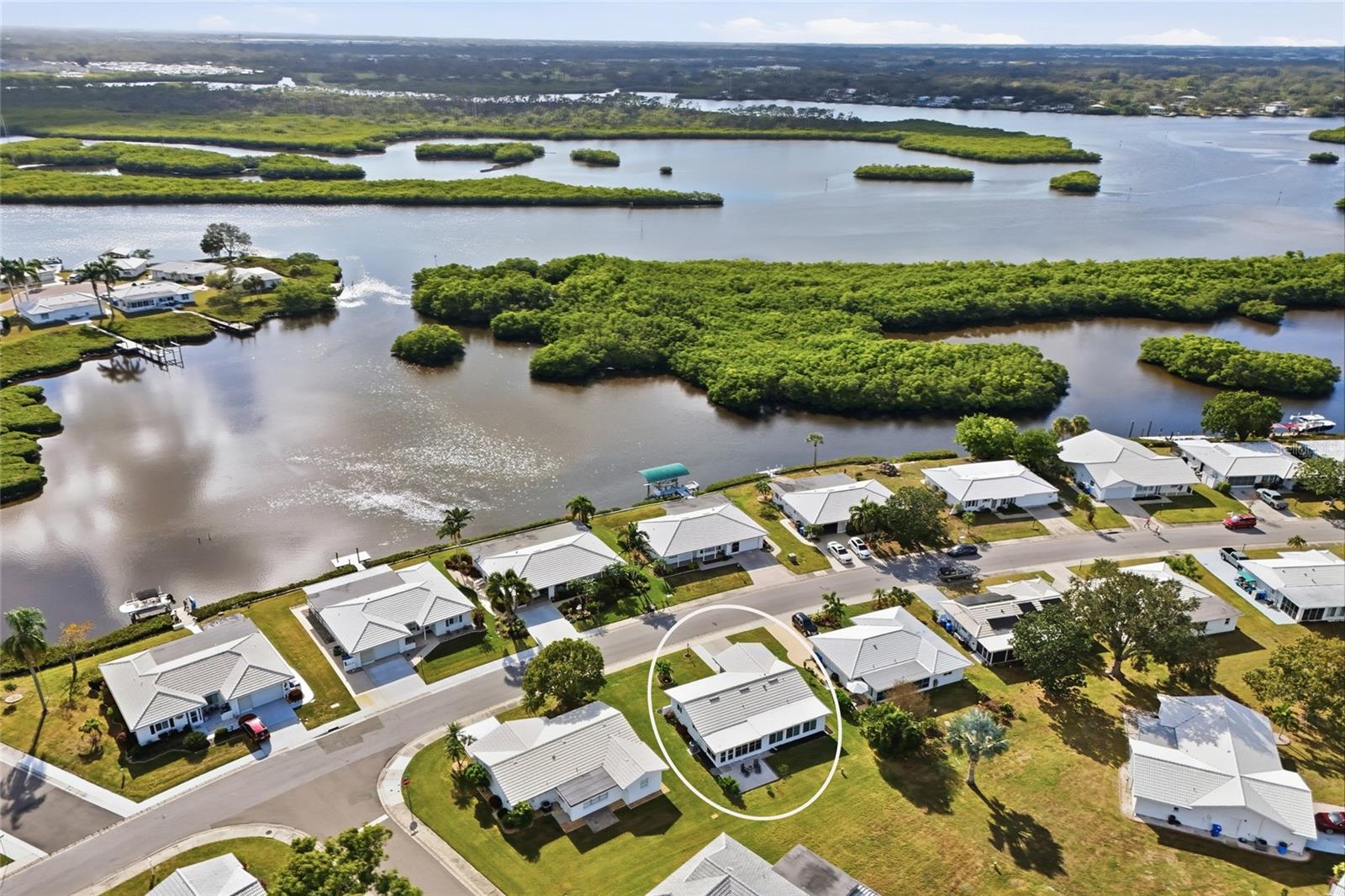 Image 28 of 34 For 3905 Joyce Drive