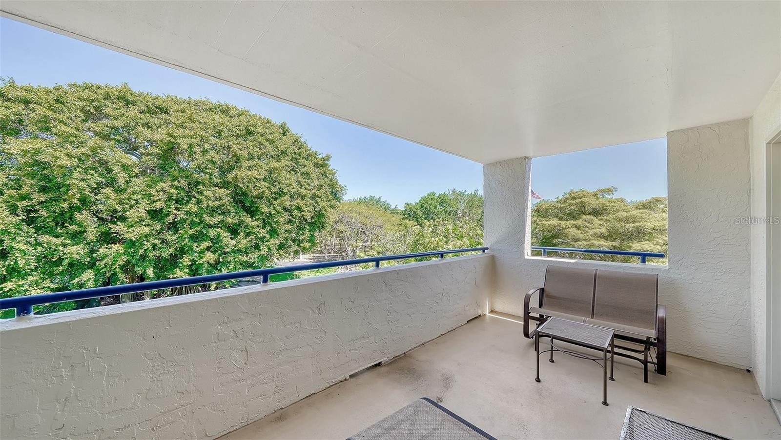 Image 11 of 92 For 835 Osprey Avenue 201