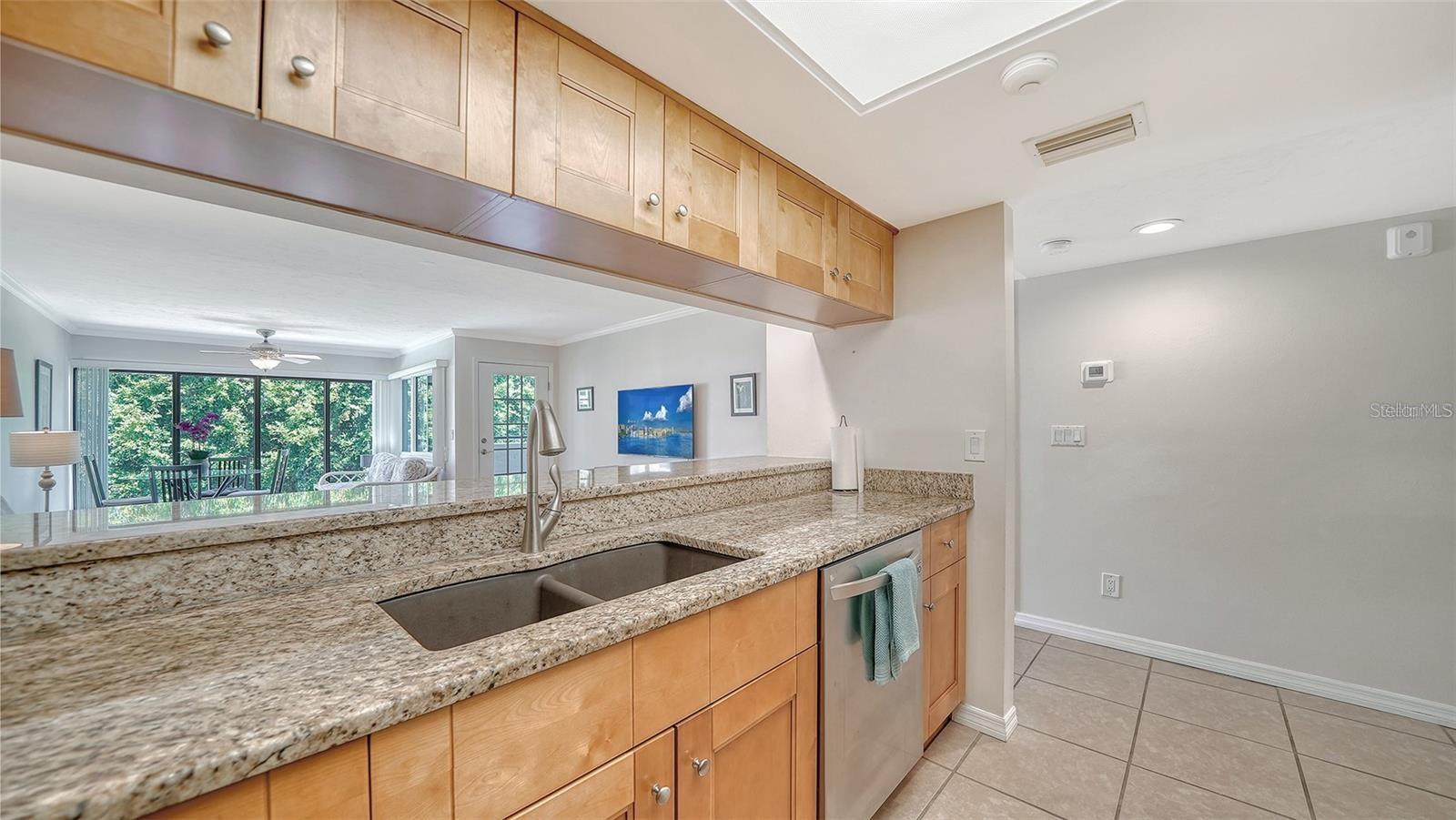 Image 14 of 92 For 835 Osprey Avenue 201