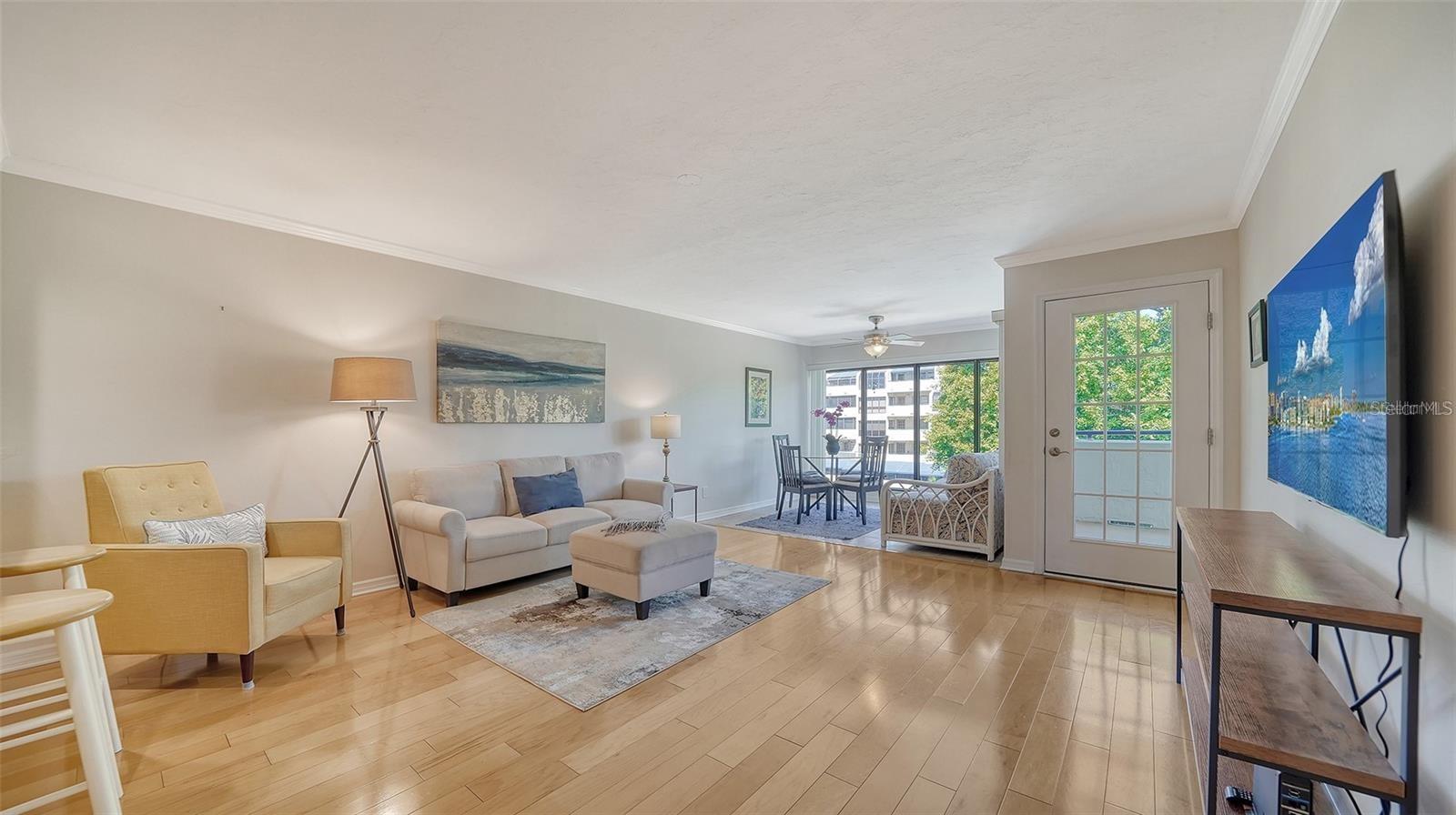 Image 4 of 92 For 835 Osprey Avenue 201