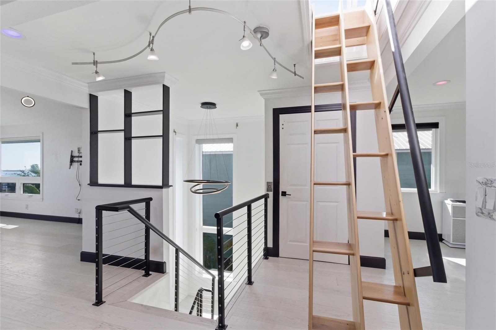 Image 16 of 67 For 2502 Avenue B