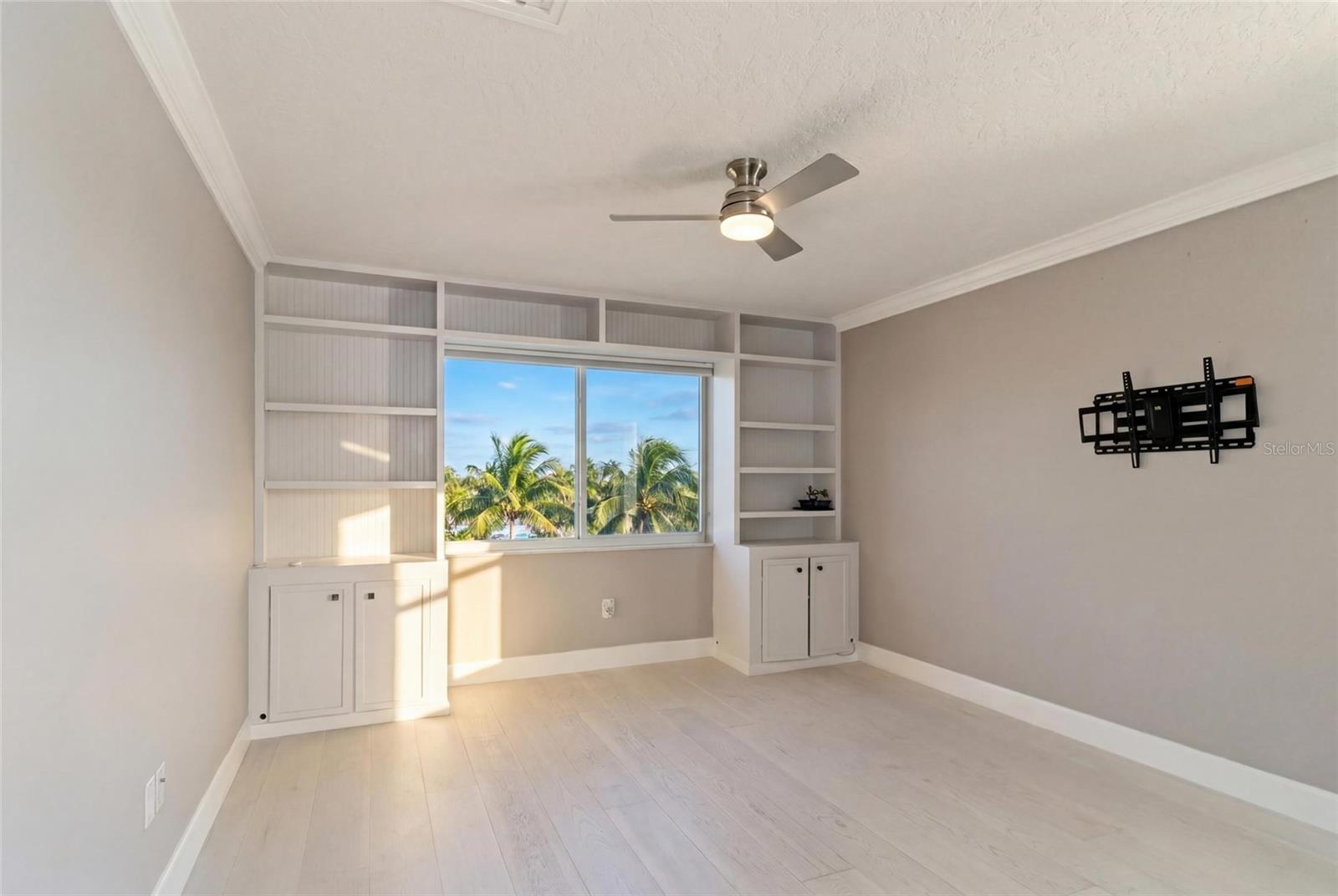 Image 47 of 67 For 2502 Avenue B