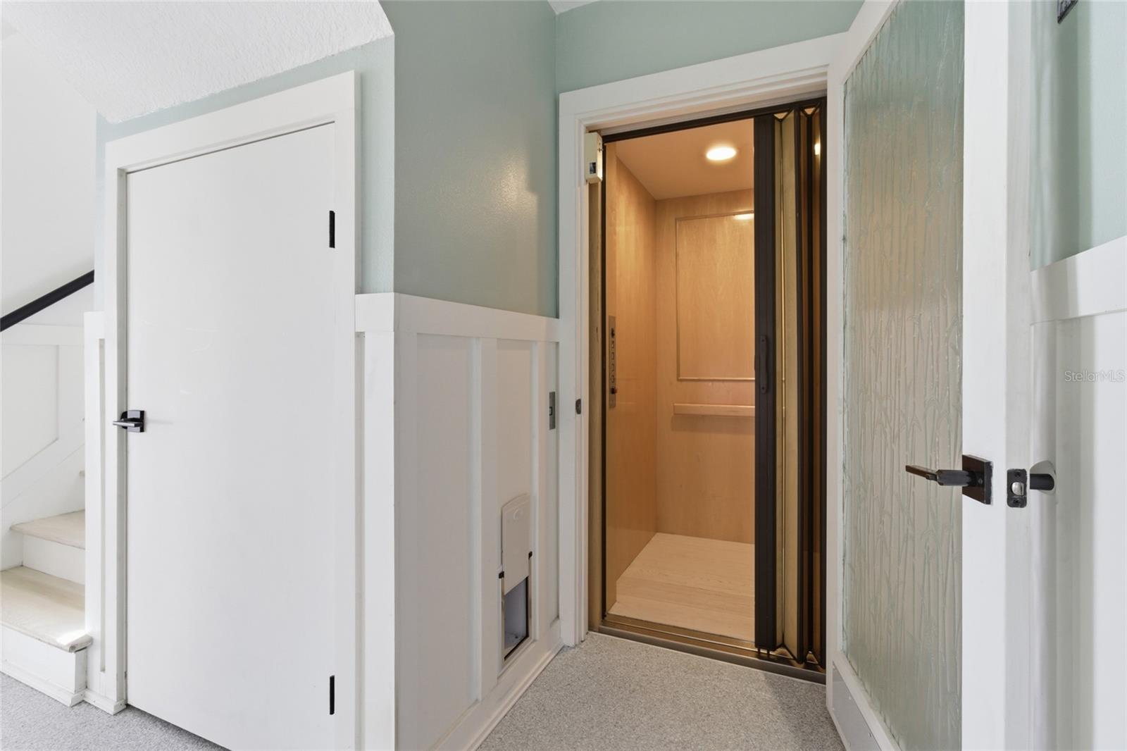 Image 9 of 67 For 2502 Avenue B