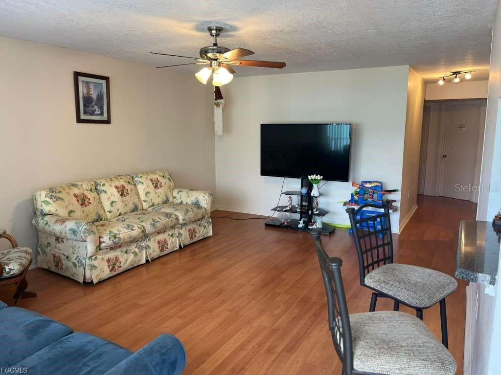 Image 19 of 33 For 22278 Vick Street A112