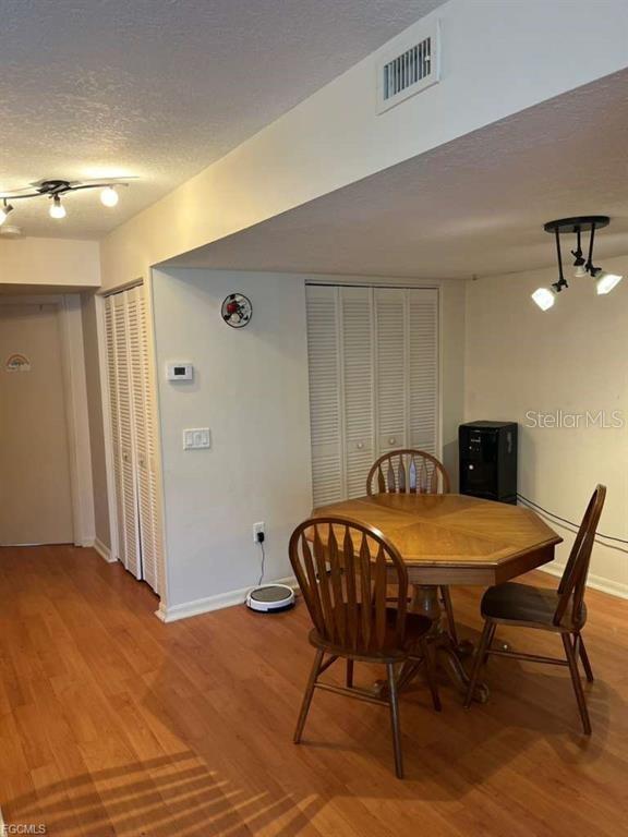 Image 20 of 33 For 22278 Vick Street A112