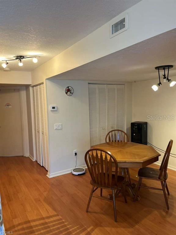 Image 21 of 33 For 22278 Vick Street A112