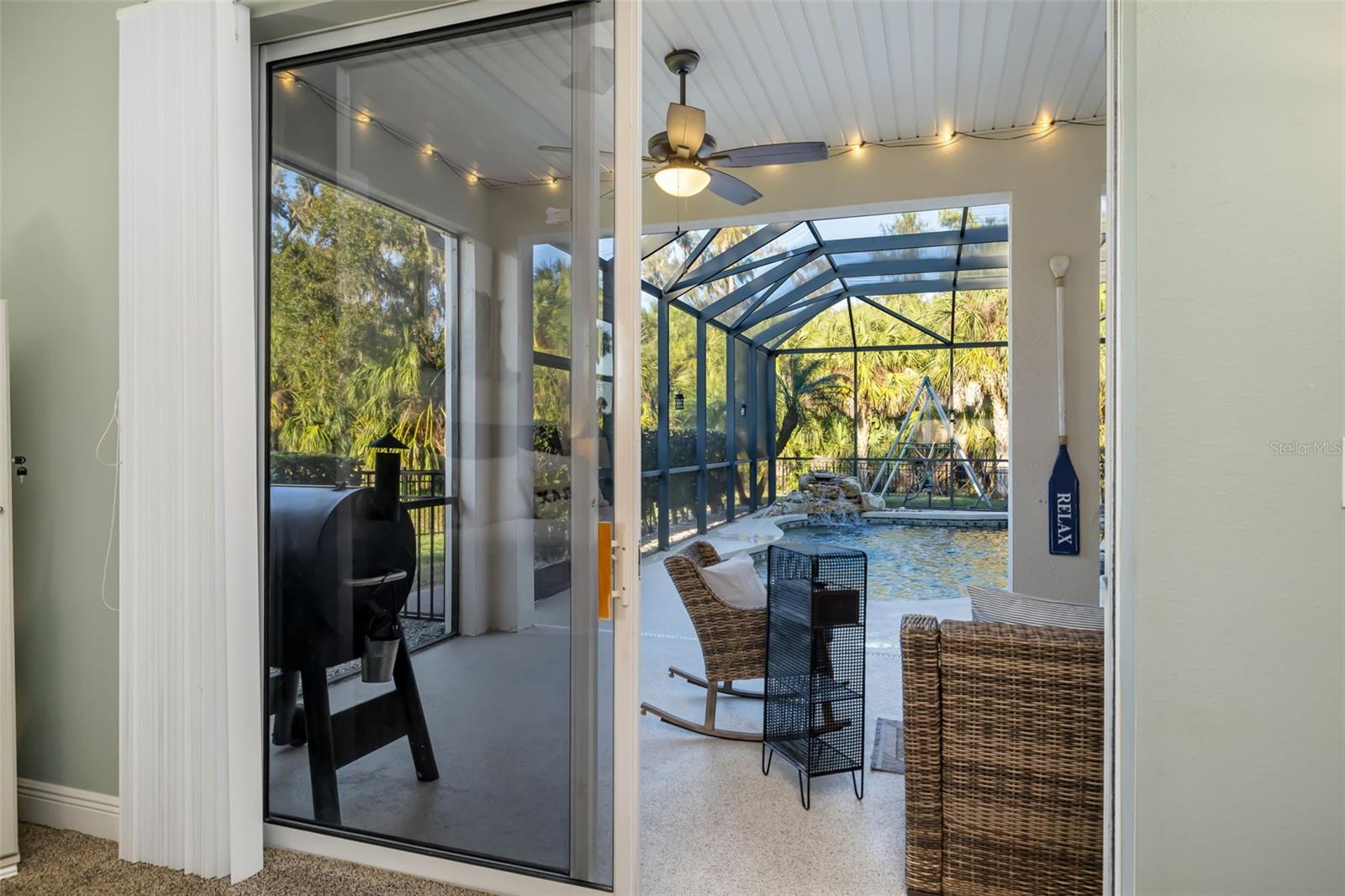 Image 18 of 87 For 9210 54th Court E