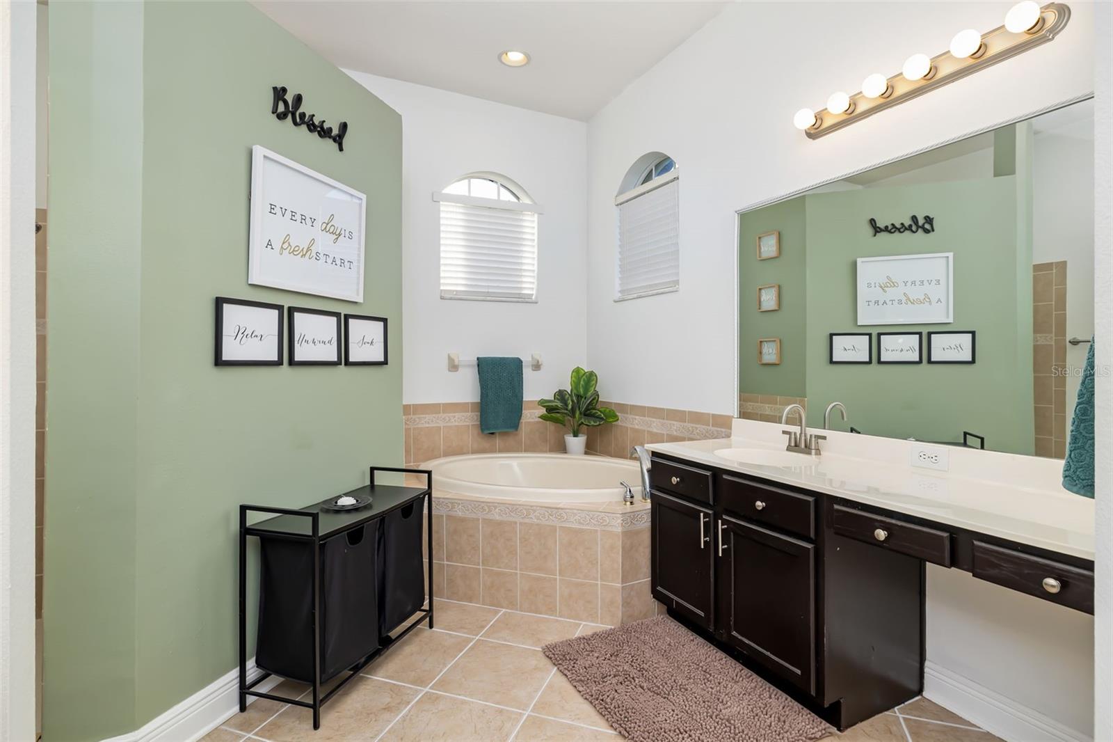 Image 22 of 87 For 9210 54th Court E