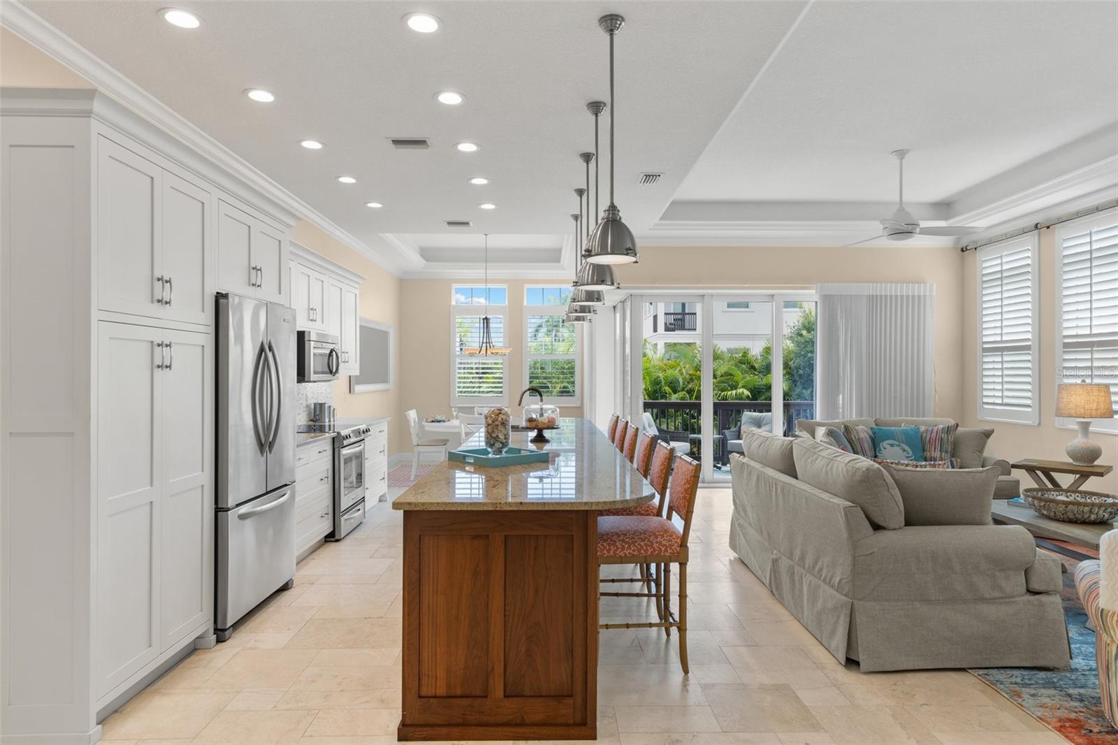 Image 3 of 43 For 1021 Crescent Street 1