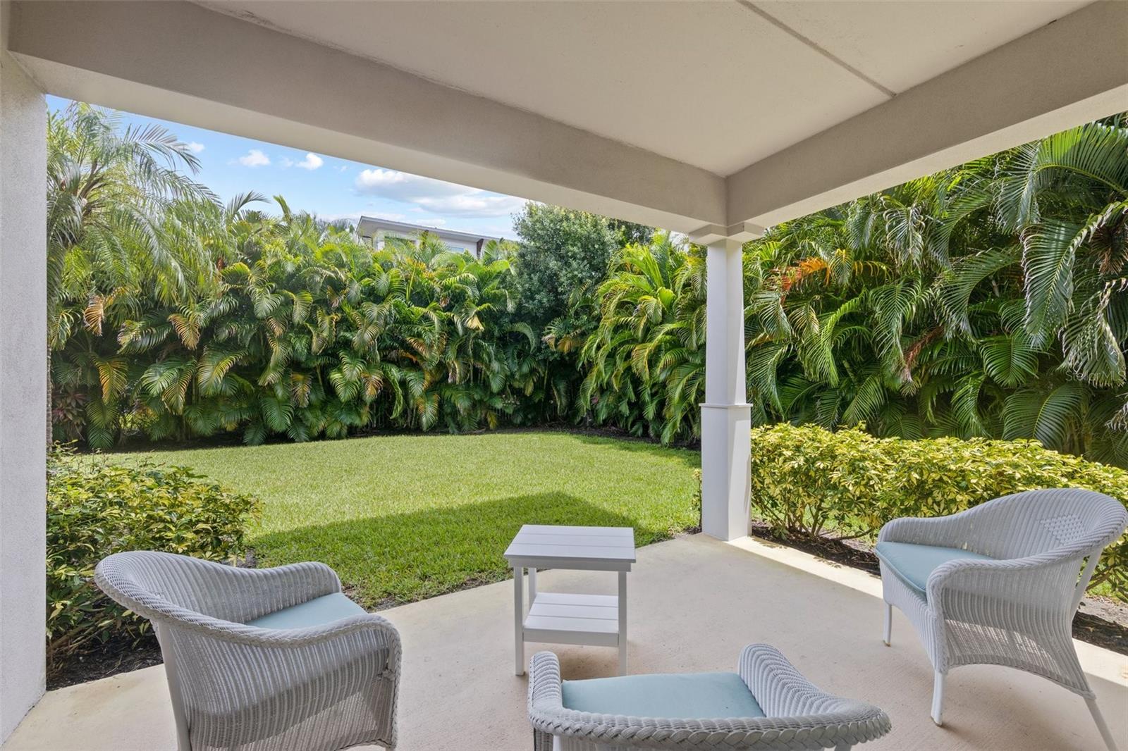 Image 37 of 43 For 1021 Crescent Street 1