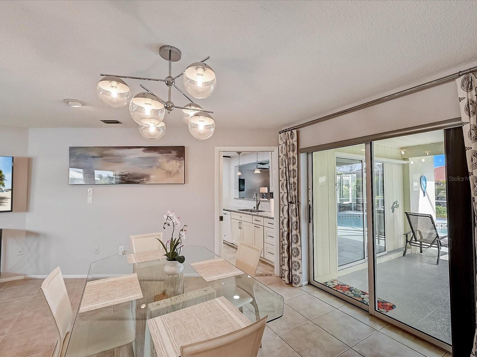 Image 13 of 93 For 10 Stone Mountain Boulevard