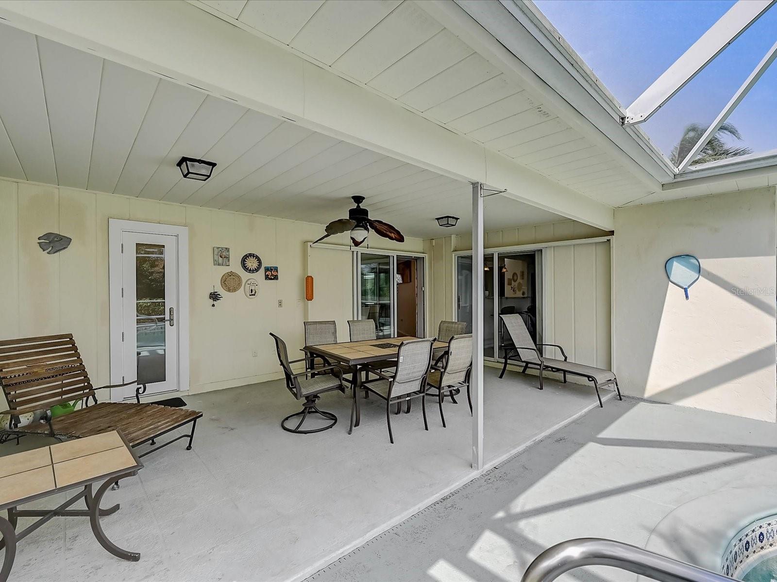 Image 17 of 93 For 10 Stone Mountain Boulevard