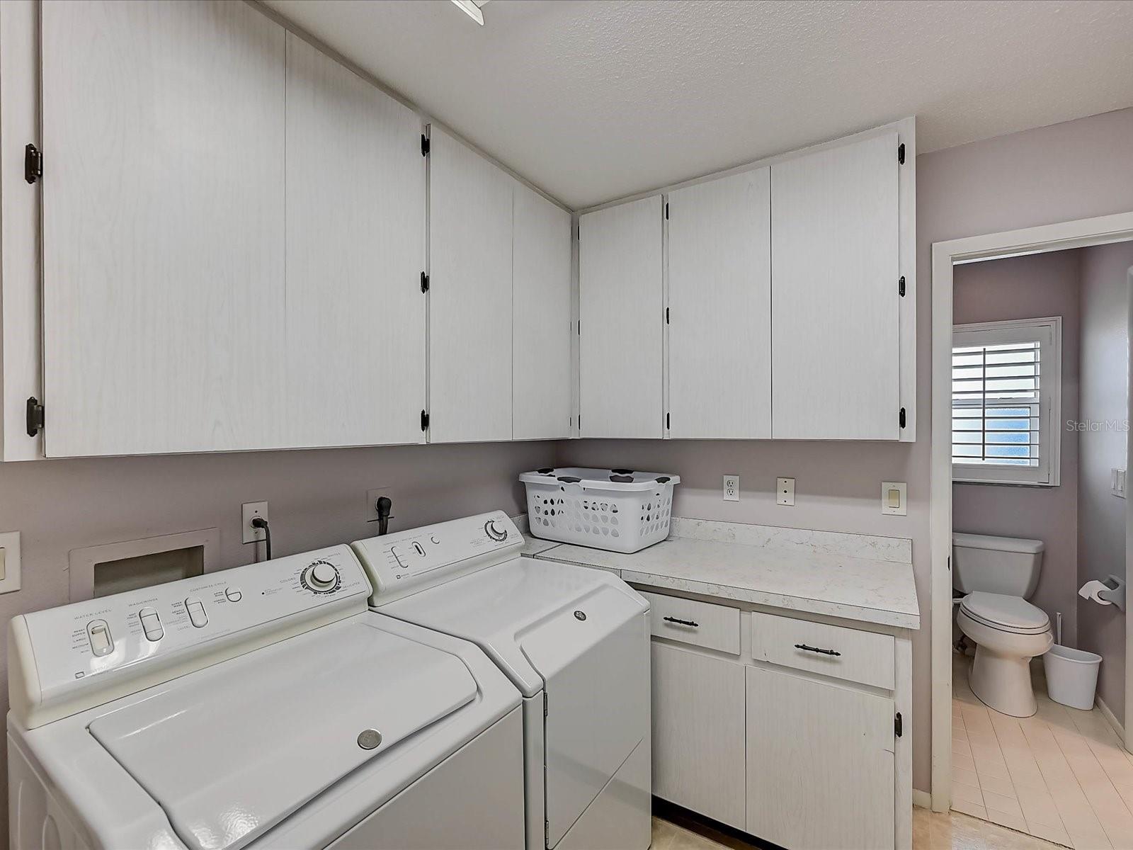 Image 29 of 93 For 10 Stone Mountain Boulevard