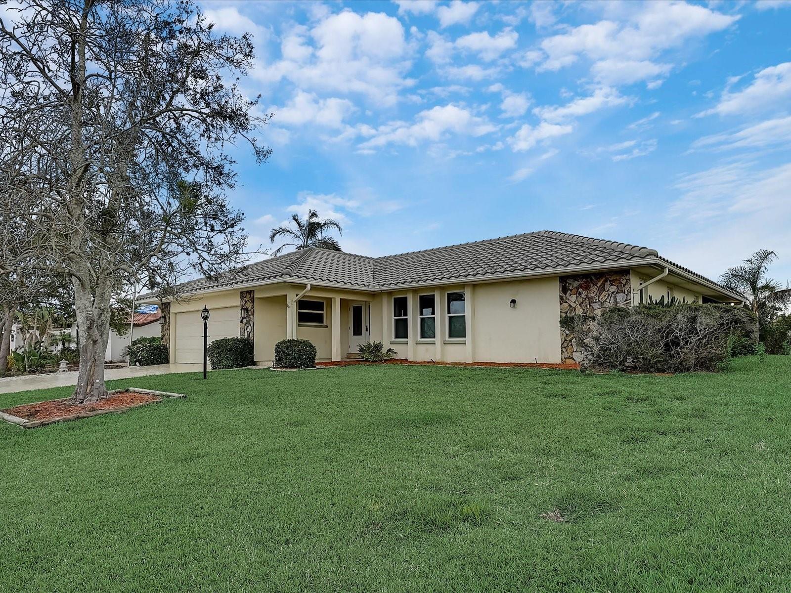 Image 36 of 93 For 10 Stone Mountain Boulevard