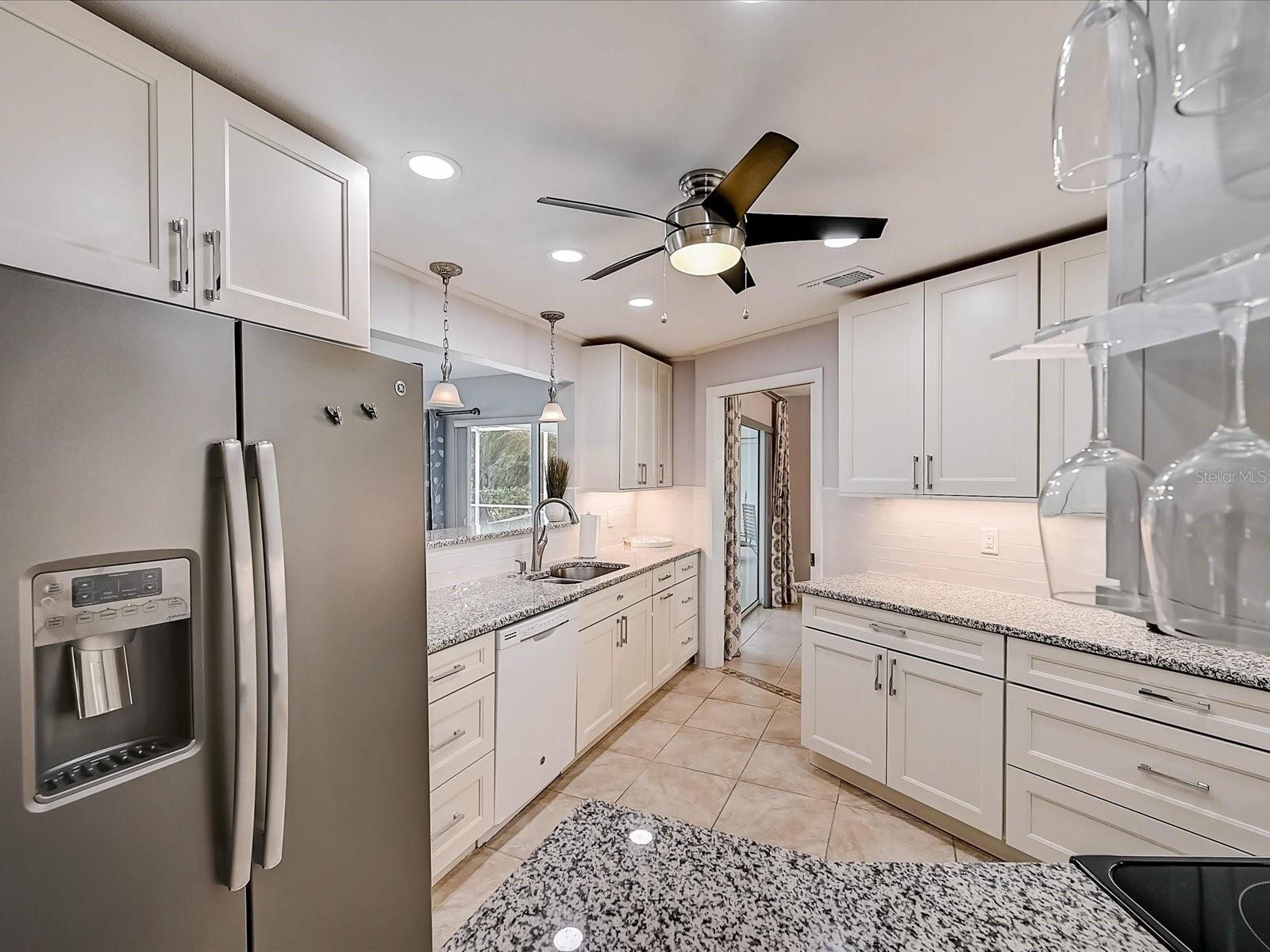 Image 6 of 93 For 10 Stone Mountain Boulevard