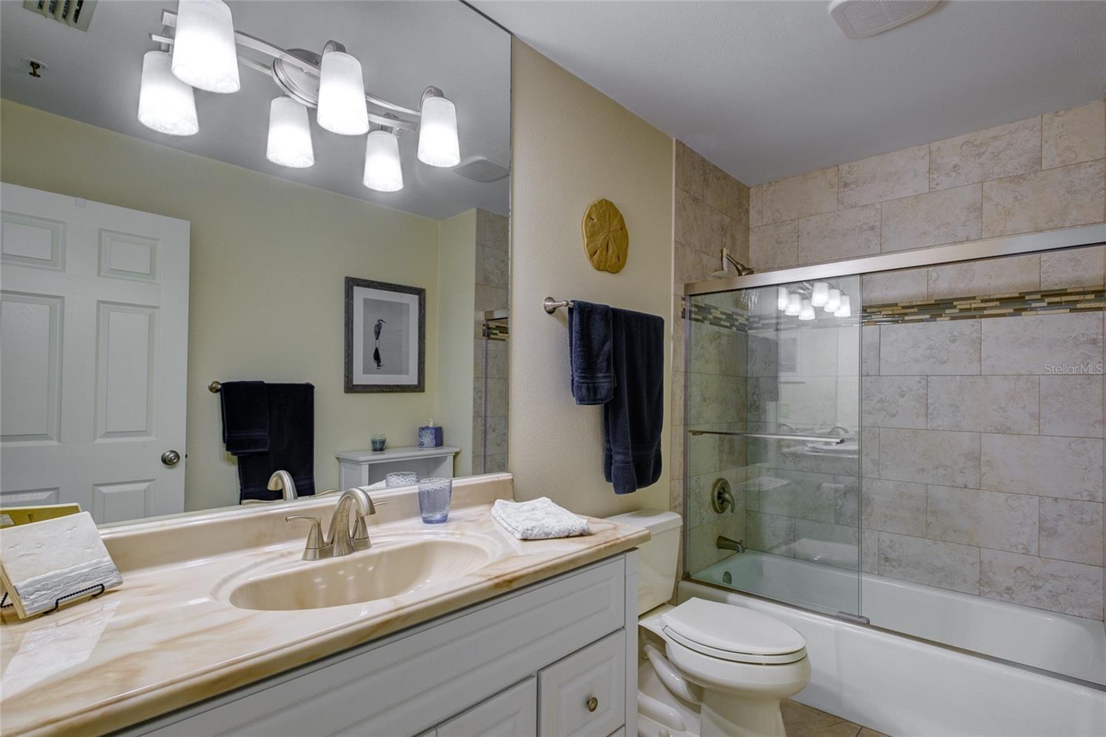 Image 24 of 37 For 1220 Siesta Bayside Drive 1220-a