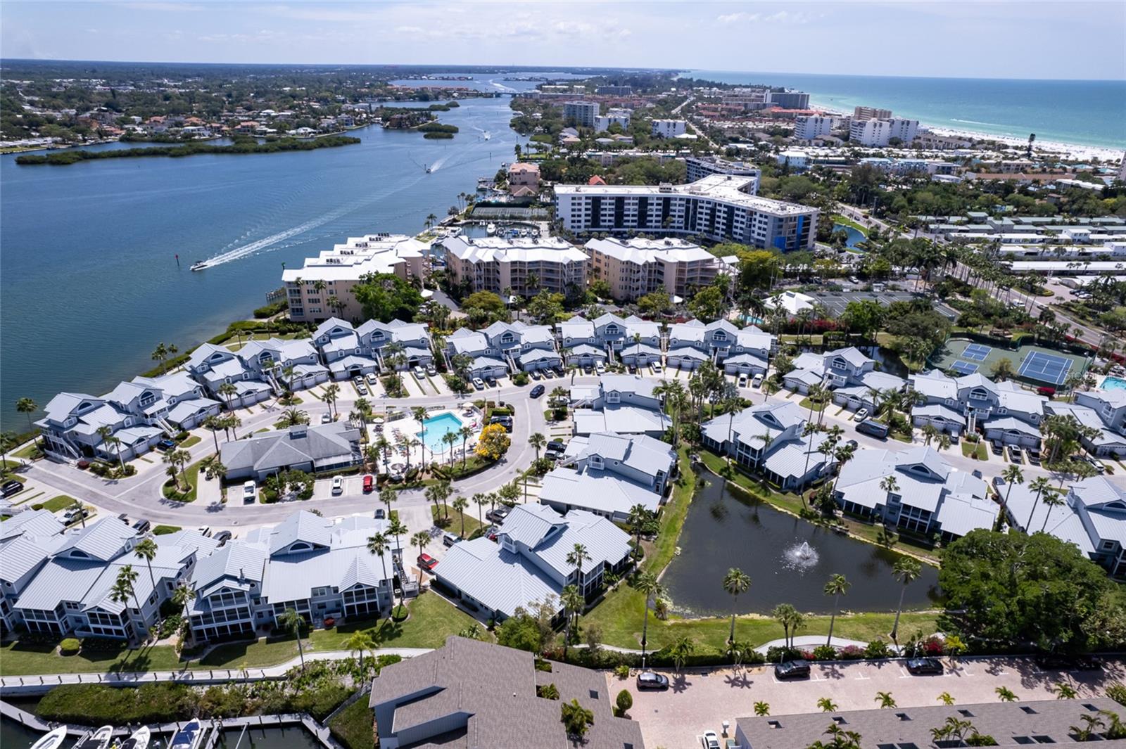 Image 4 of 37 For 1220 Siesta Bayside Drive 1220-a