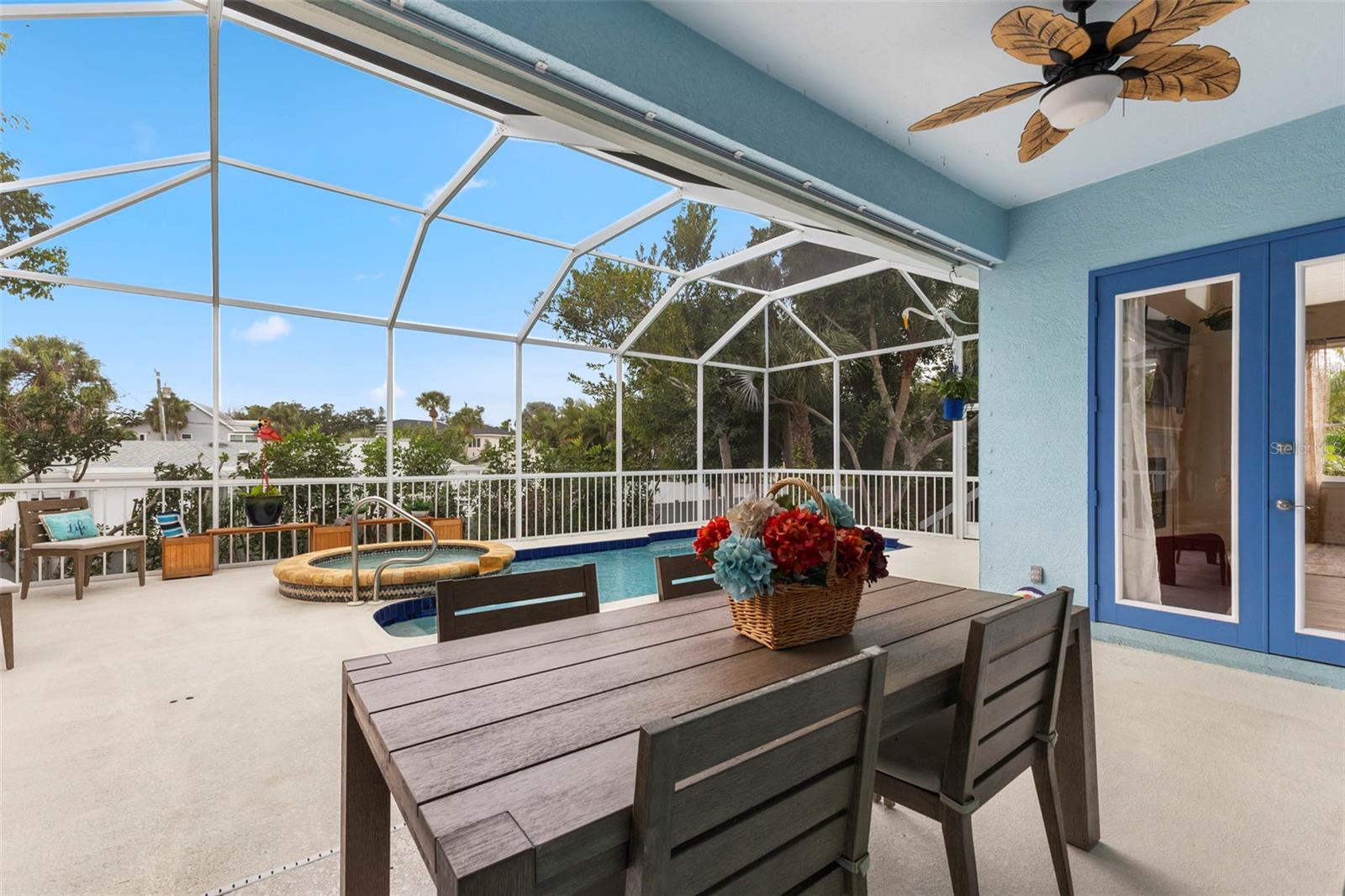 Image 10 of 54 For 5334 Calle Florida