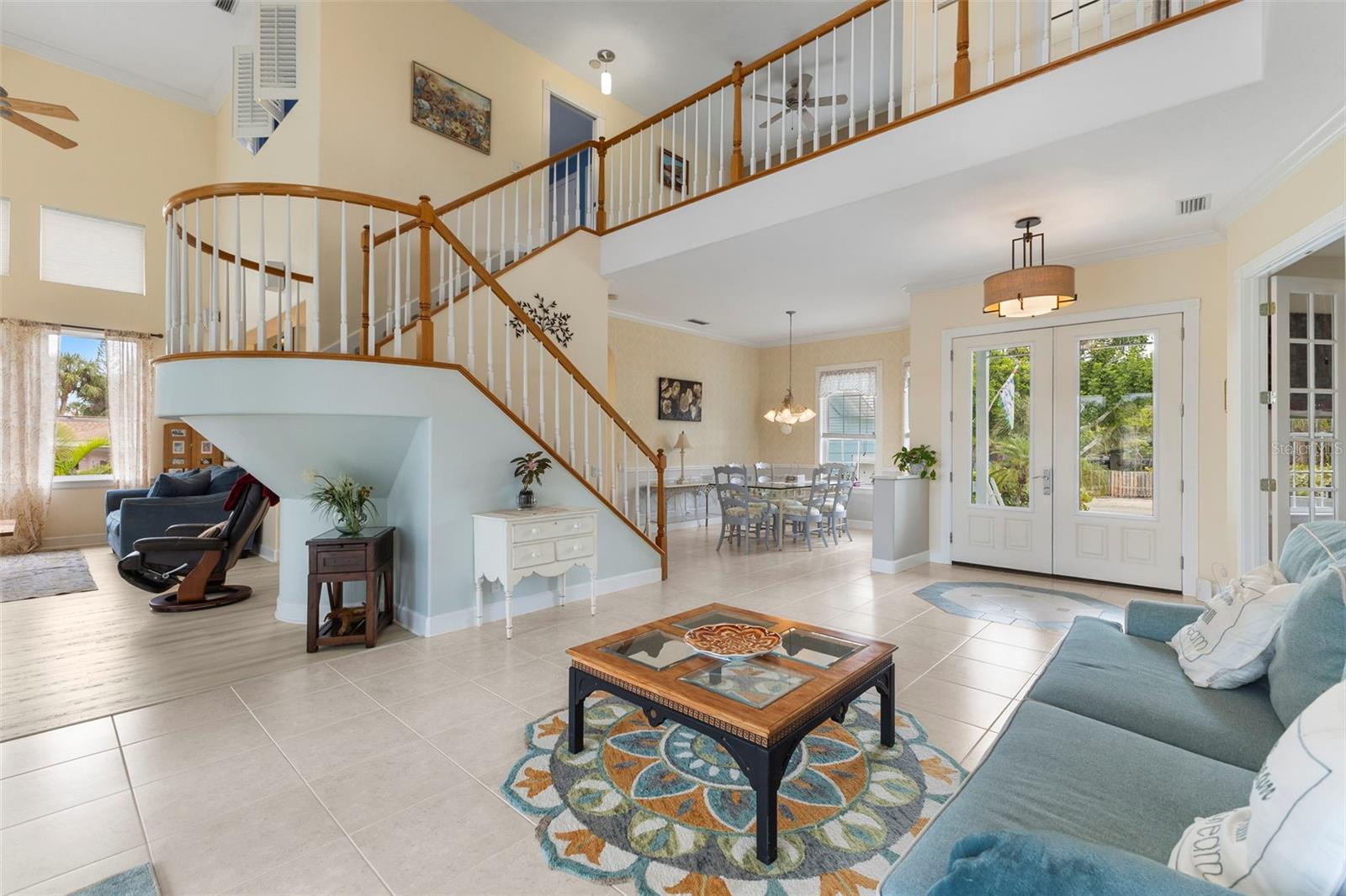 Image 11 of 54 For 5334 Calle Florida