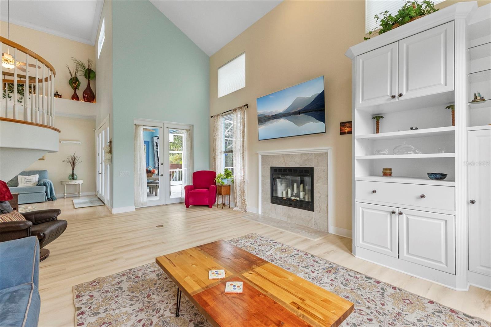 Image 14 of 54 For 5334 Calle Florida