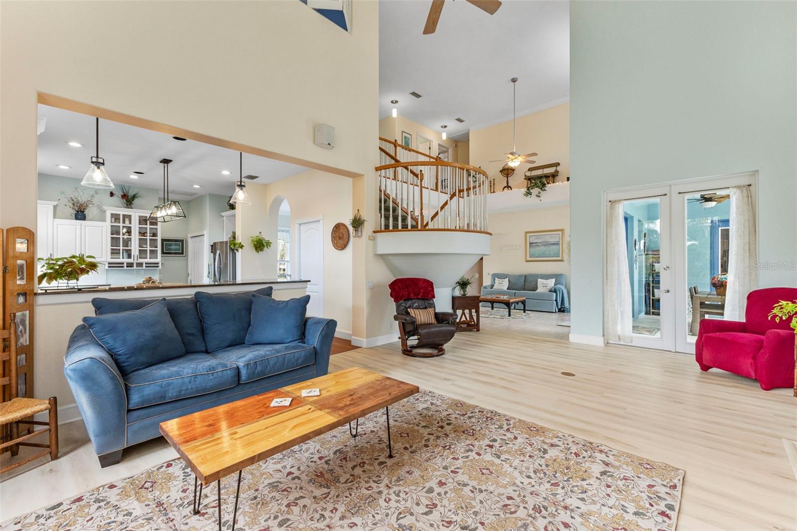 Image 23 of 54 For 5334 Calle Florida