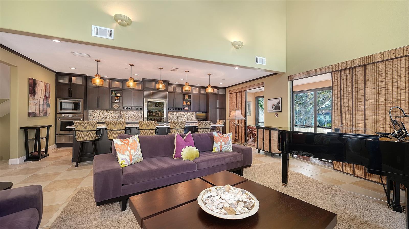 Image 11 of 61 For 1904 Harbourside Drive 201