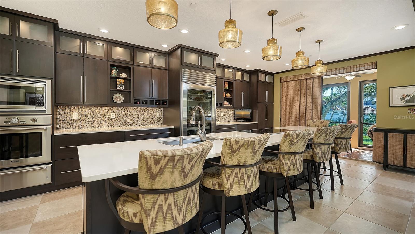 Image 12 of 61 For 1904 Harbourside Drive 201