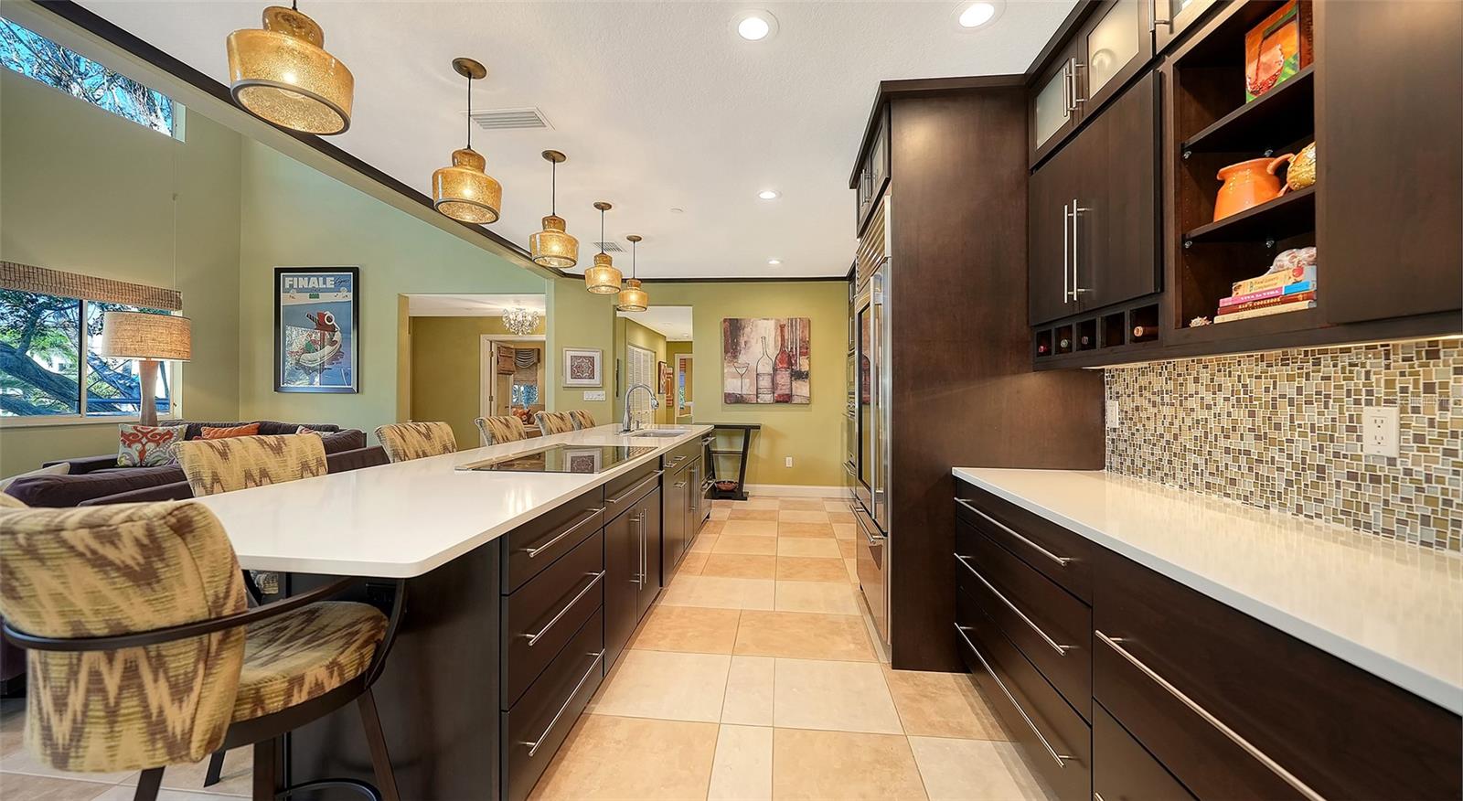 Image 14 of 61 For 1904 Harbourside Drive 201