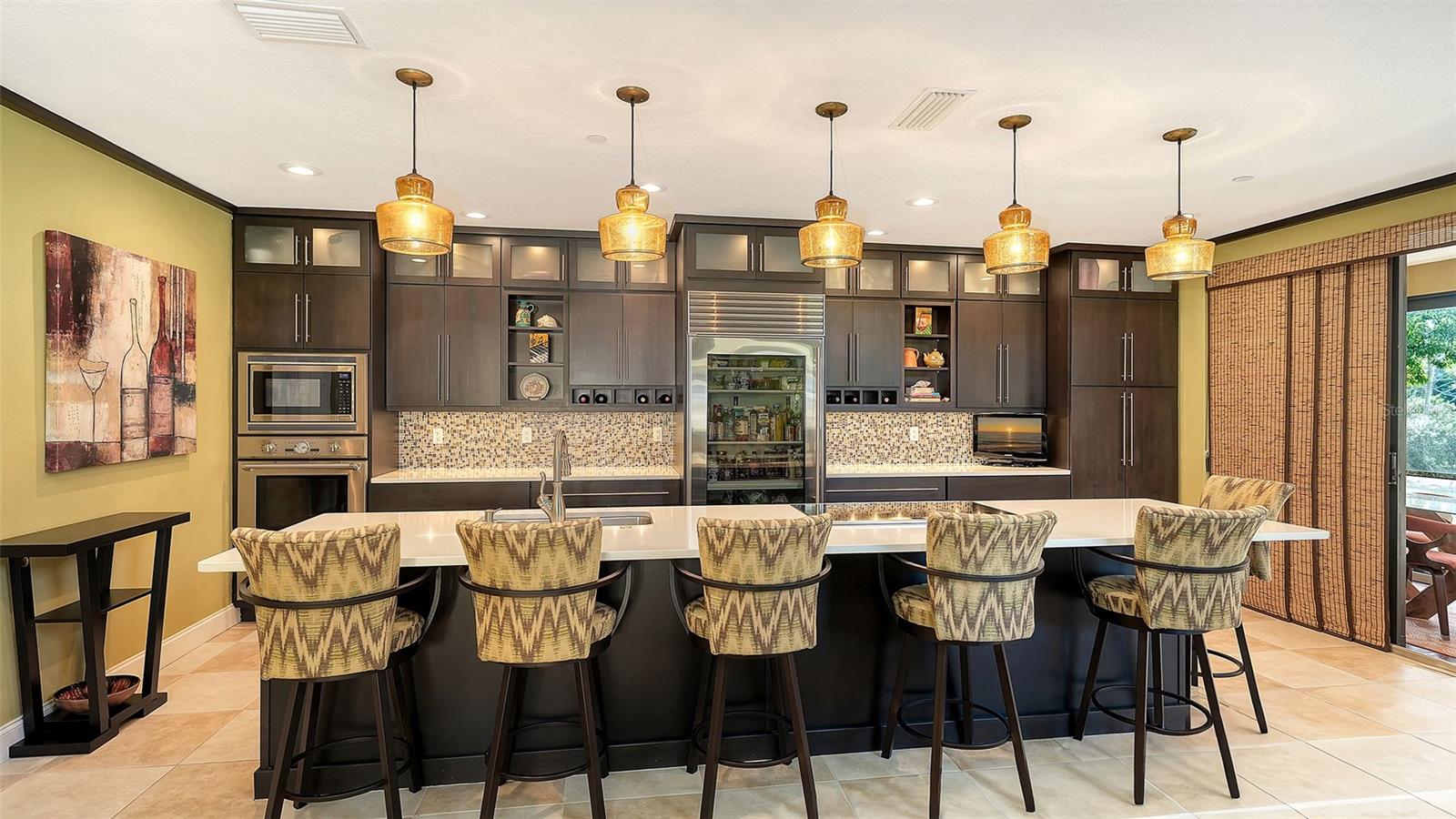 Image 17 of 61 For 1904 Harbourside Drive 201