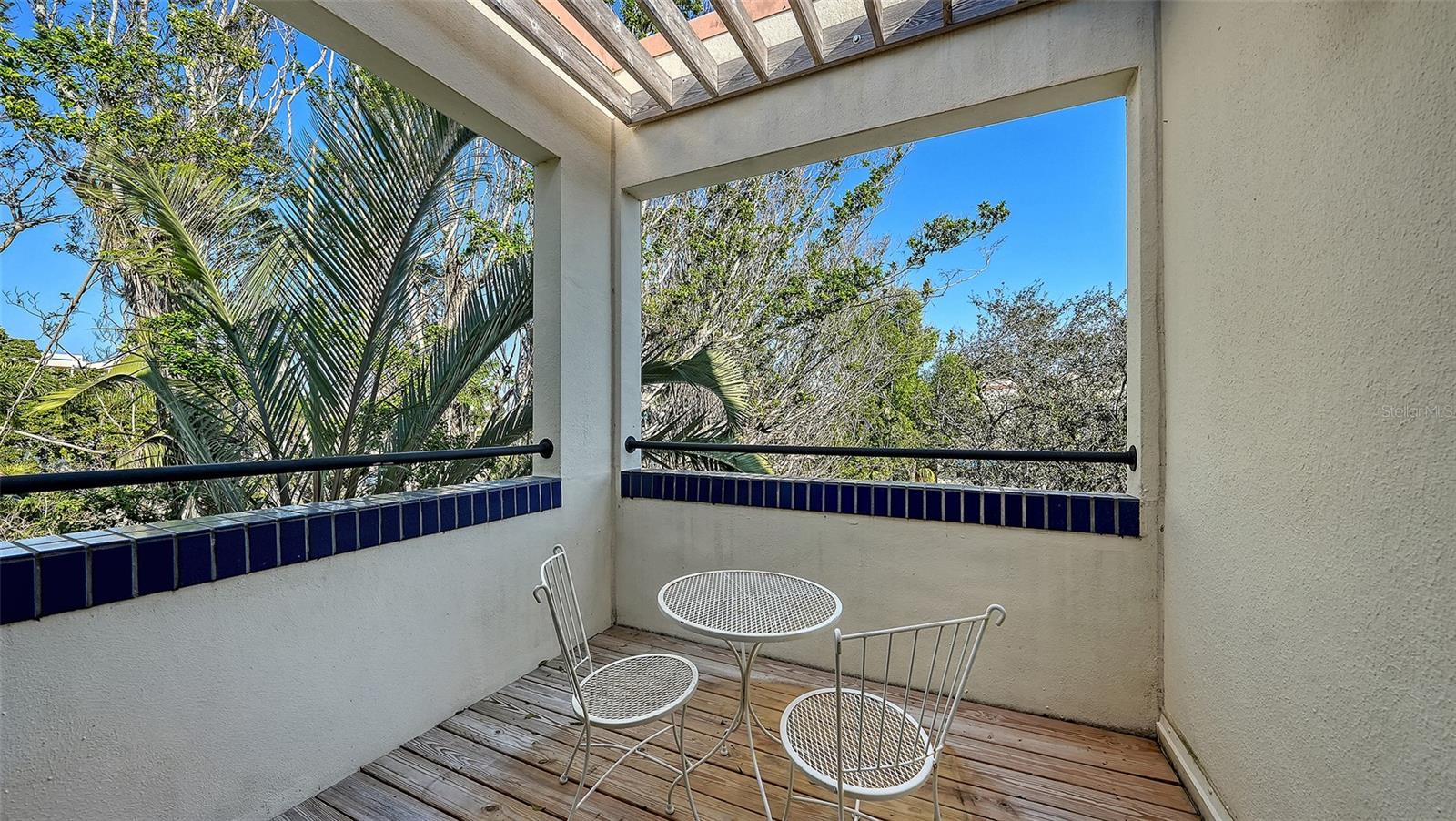 Image 33 of 61 For 1904 Harbourside Drive 201