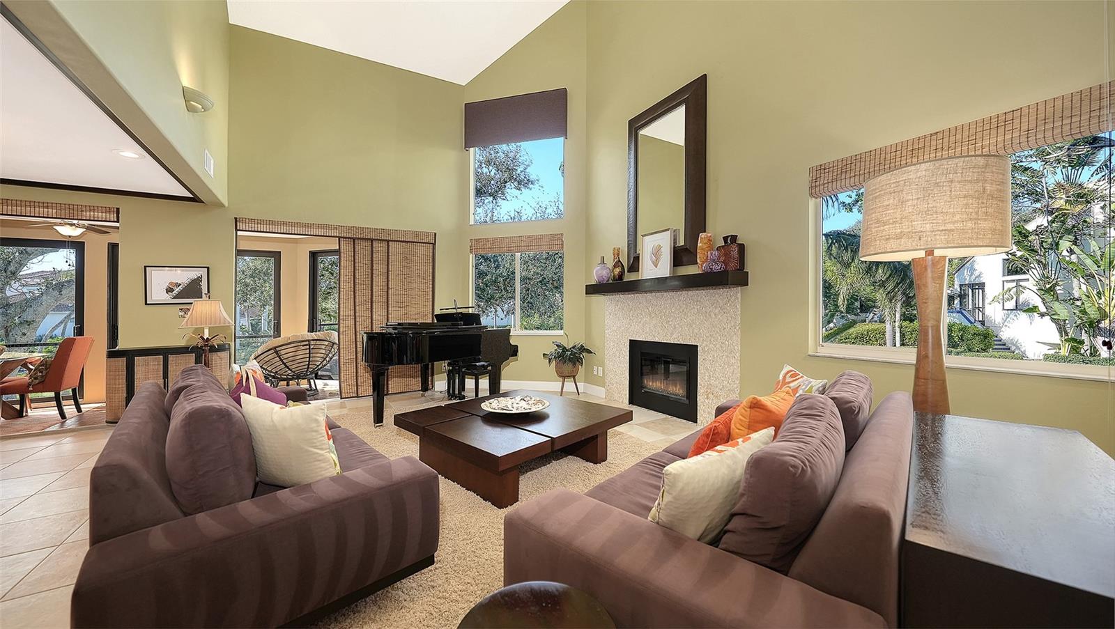 Image 6 of 61 For 1904 Harbourside Drive 201